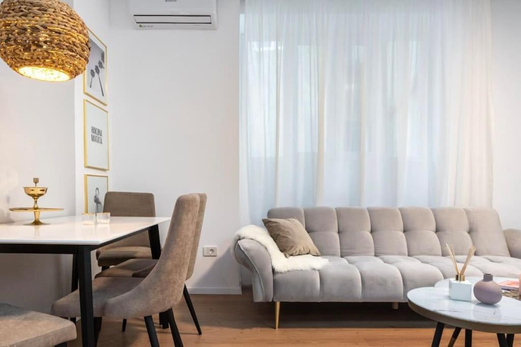Old Town Bucharest Apartment Poiana 7 Εξωτερικό φωτογραφία