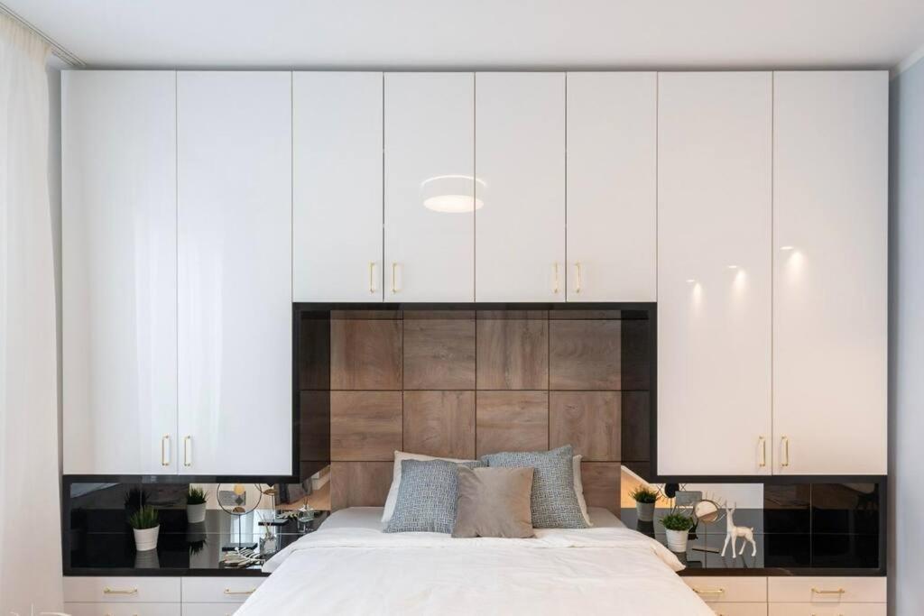 Old Town Bucharest Apartment Poiana 7 Εξωτερικό φωτογραφία